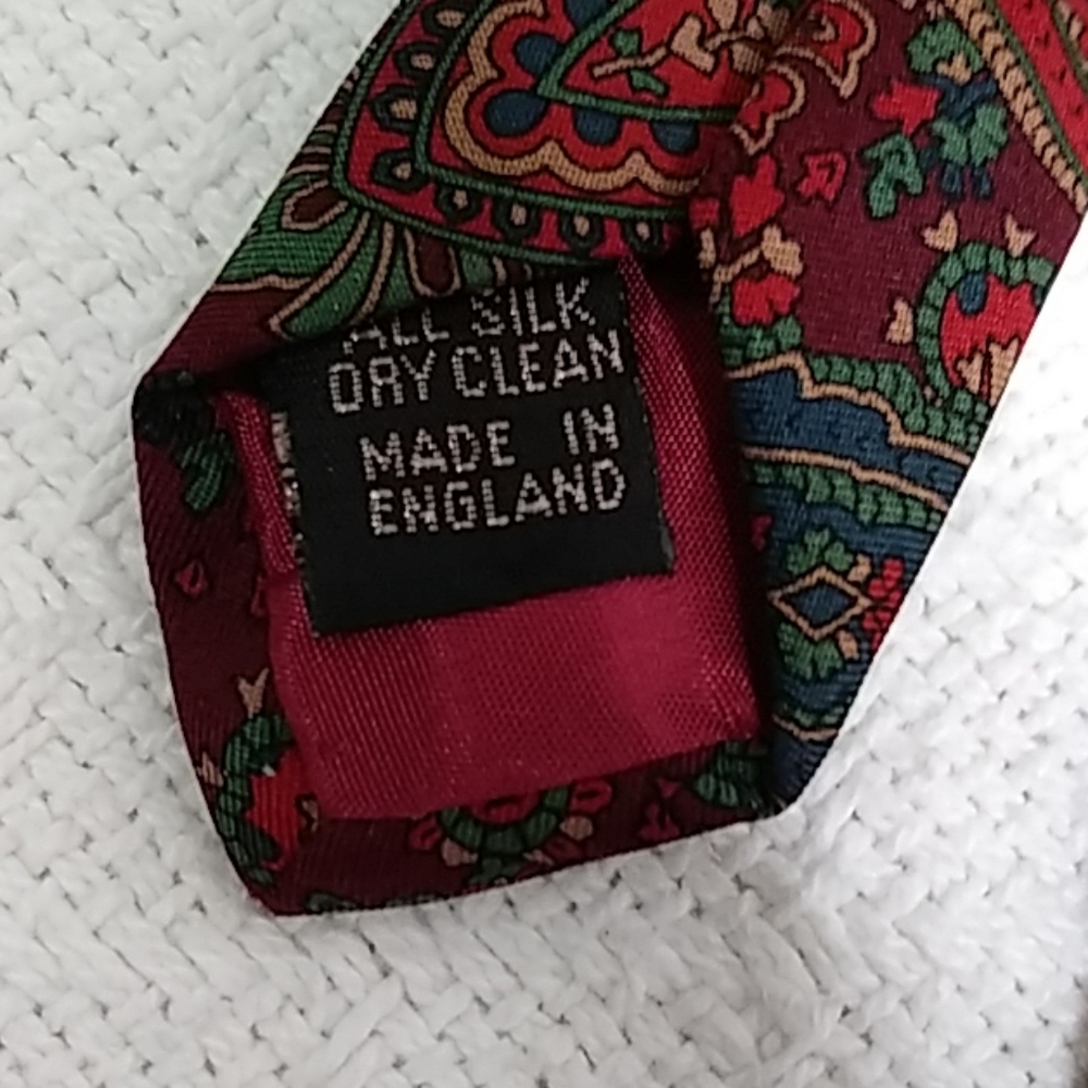 Frank Theak & Roskilly Paisley Tie - Picture 5 of 5